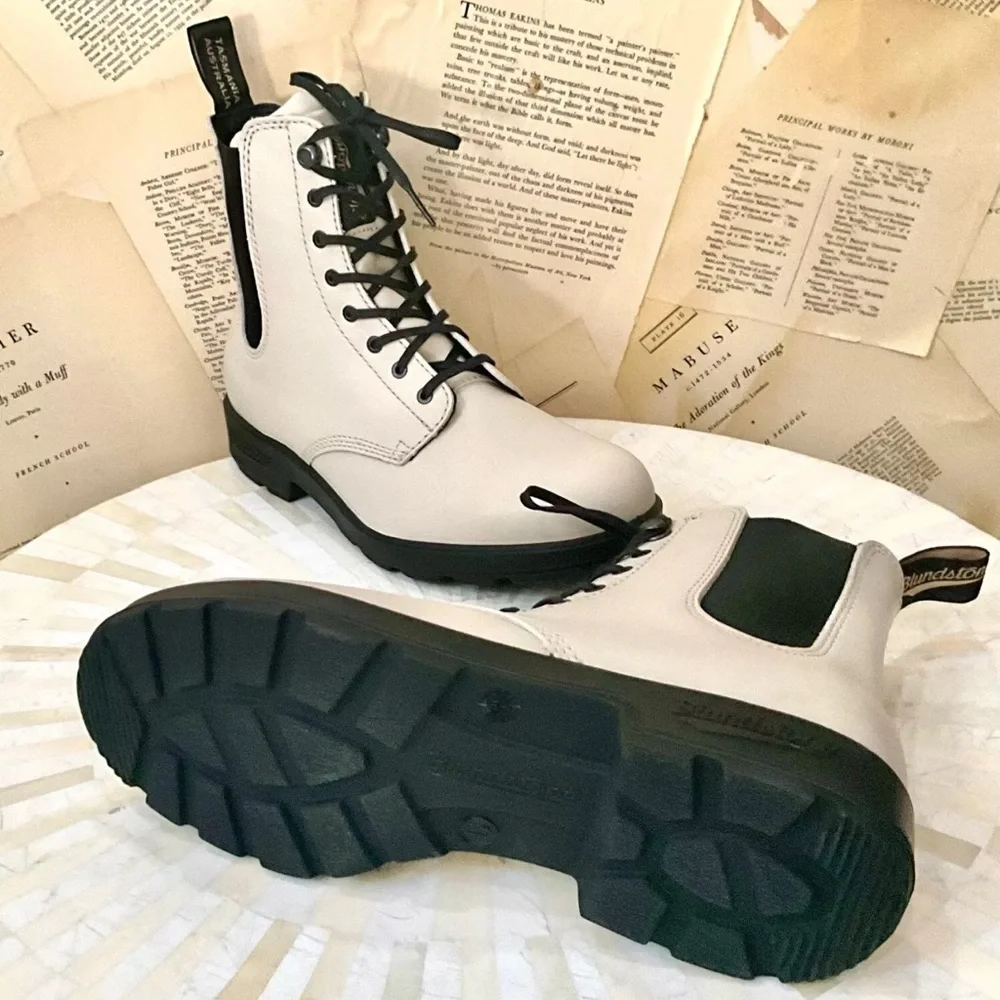 Blundstone #2324 Orginals Lace Up Boot Oat Ivory Black Trim - Picture 9 of 11